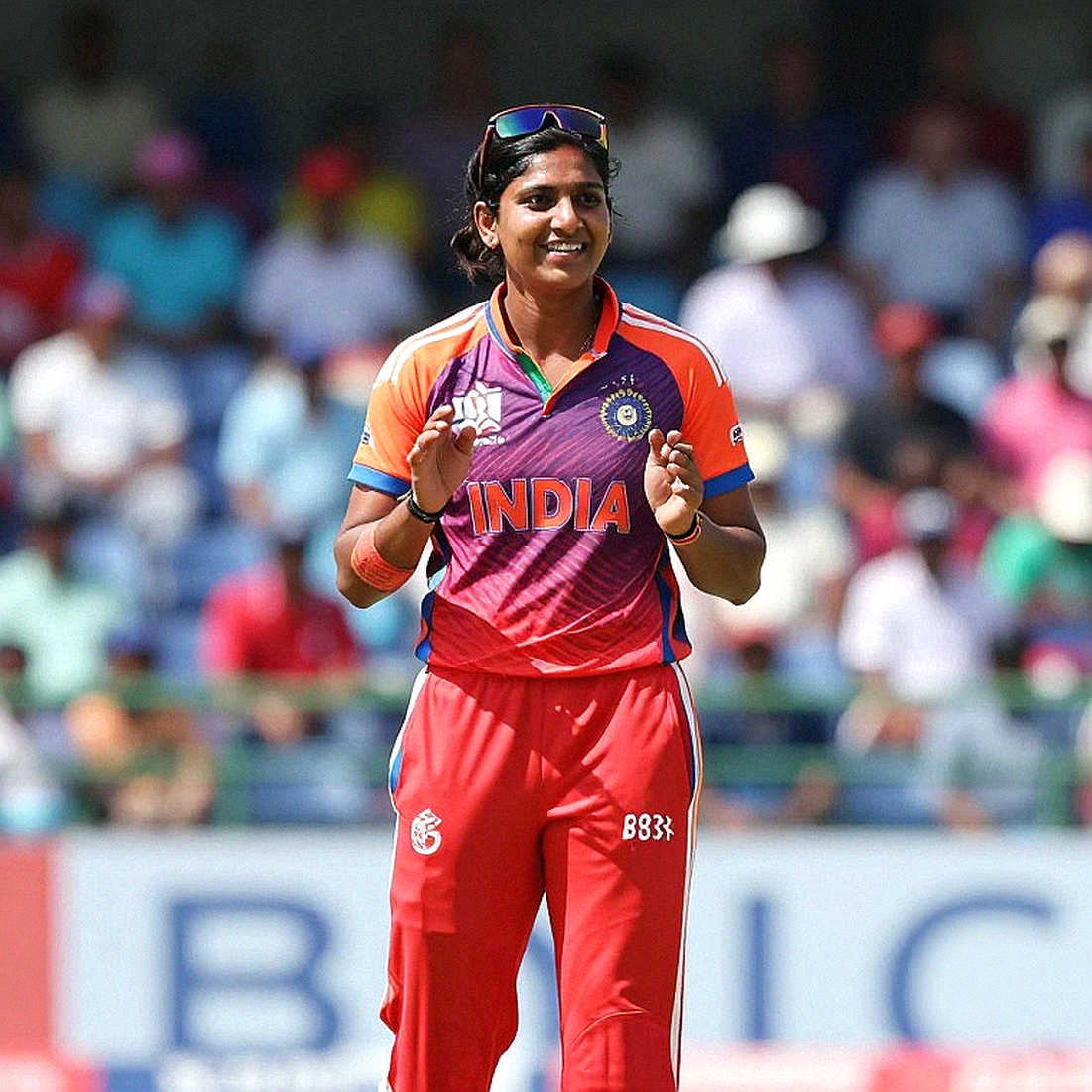 নীরব স্কোরকার্ড, সজাগ চোখ: ক্রিকেট বিশ্লেষণের আট স্তম্ভ আর মাঠ থেকে লেখা এক হস্তান্তর-নোট